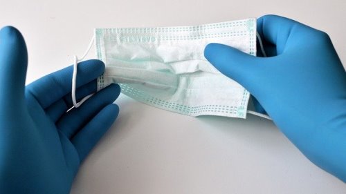 האם מגפת הקורונה מוגדרת כמגפה מבחינה הלכתית?