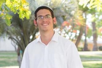 תמונה אלקנה פרידמן זוכה חידון תשפ